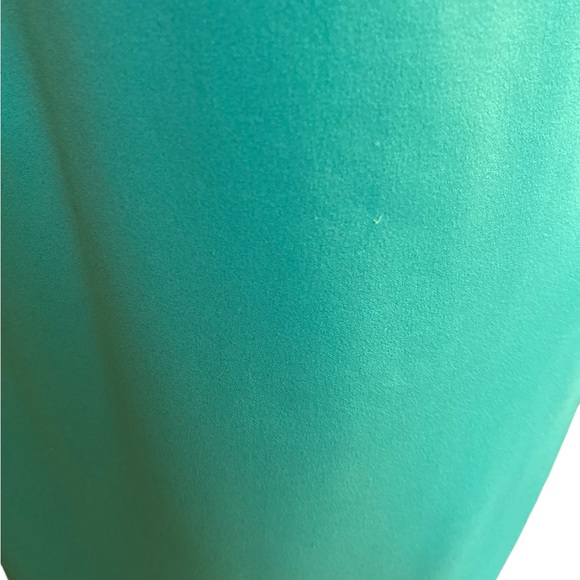 Authentic Karl Lagerfeld Paris Green Lynn Fitted Shift Dress, Emerald Green - Picture 8 of 13